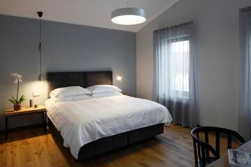 Фото номера Стандартный номер с кроватью размера &quot;king-size&quot; Отель Zoltners Hotel г. Тервете 7